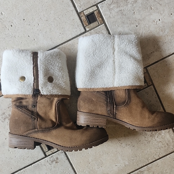 Sophie17 Narnia Tan Fold Over Boots Size 8 - Picture 1 of 16